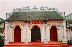 Từ đường họ Phạm, thôn Cổ Tung, xã Nam Hùng